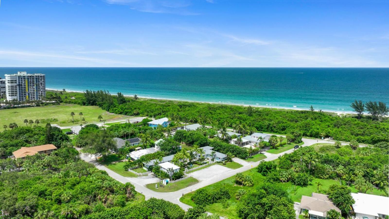 Seahorse Beach Bungalows Форт Пиърс Екстериор снимка