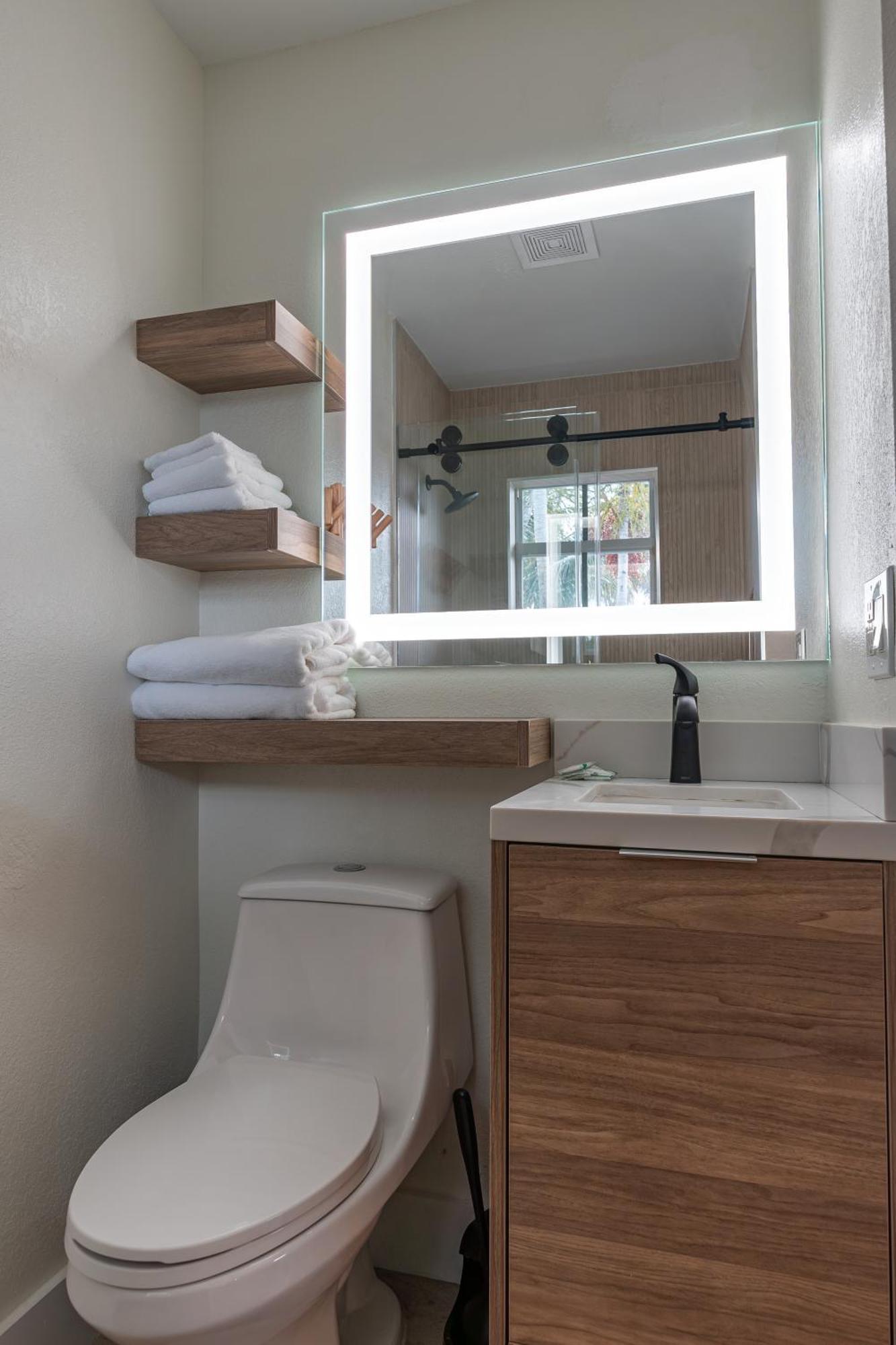 Seahorse Beach Bungalows Форт Пиърс Екстериор снимка