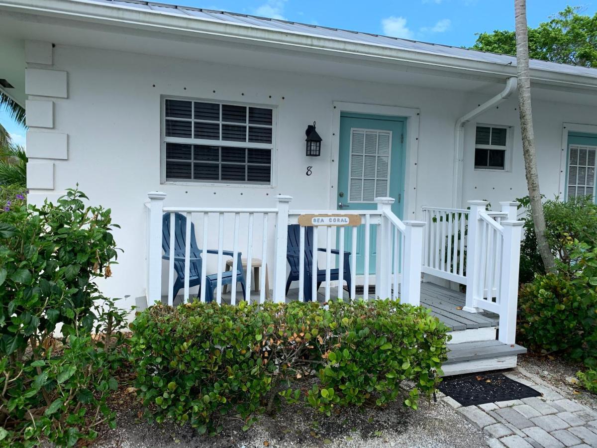 Seahorse Beach Bungalows Форт Пиърс Екстериор снимка